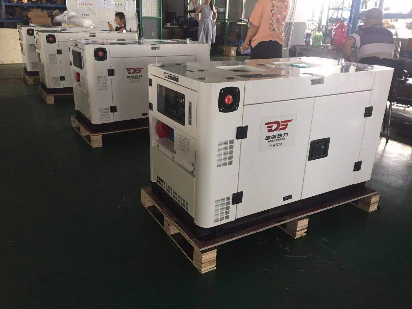 12kw千瓦 德飒动力品牌 单三相静音型便携式柴油发电机saw12gf