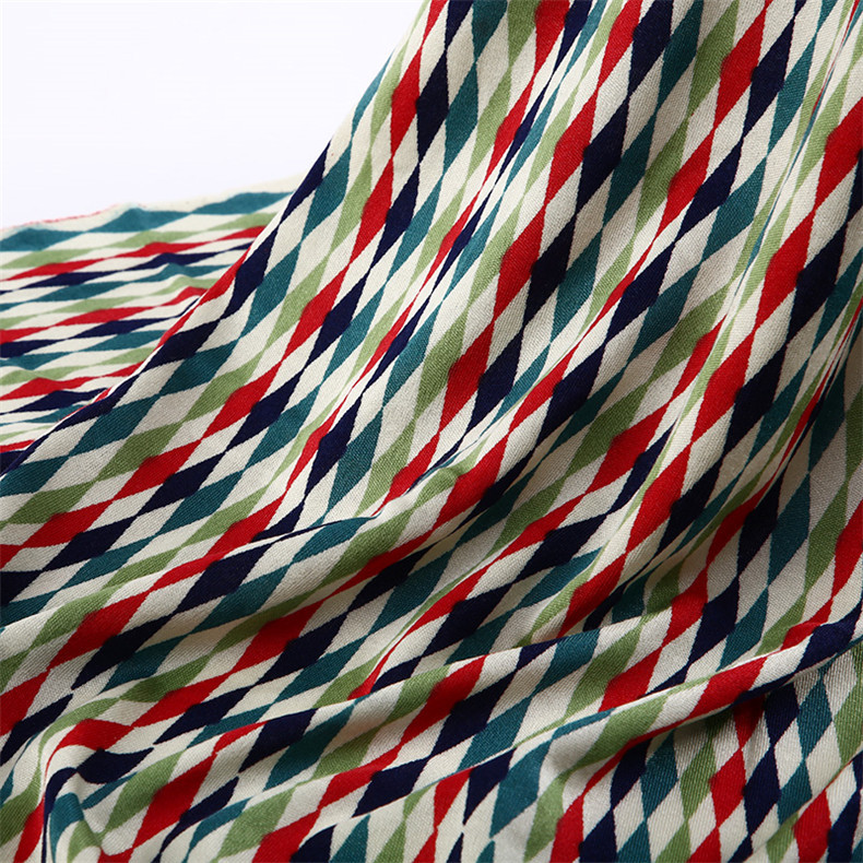 丝绵双面绸提花色织 染色桑蚕丝服装纺织丝绸面料