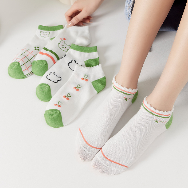 Socks Women's Socks Spring and Summer Thin Low Cut Ins Tide Japanese and Korean Shallow Mouth Non-Slip Women's Socks Cute Low Cut Ankle Socks Women