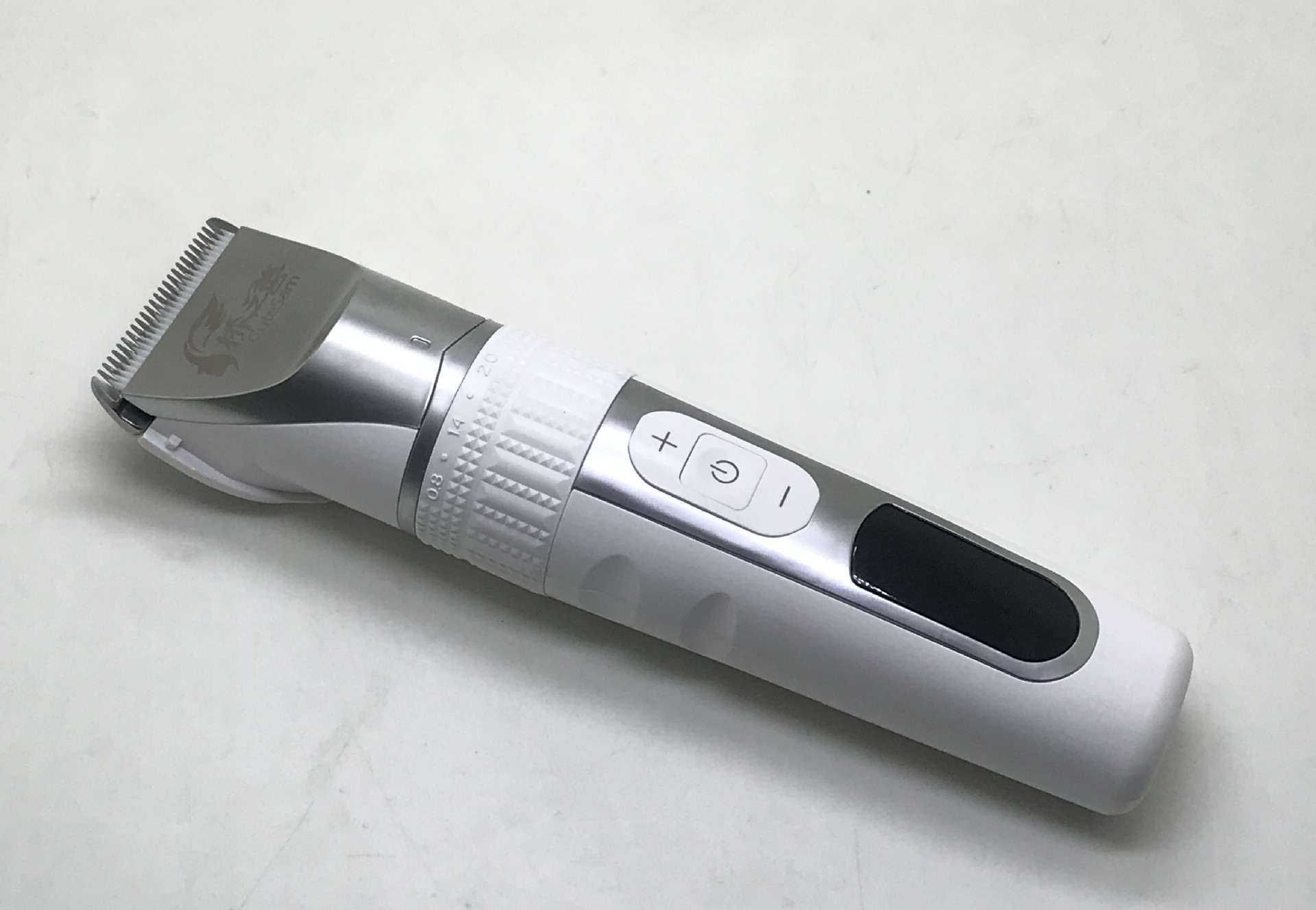 厂家实体批发白色电推剪带液晶显示屏沙龙美发用家用宠物用