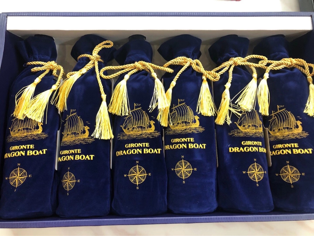 吉伦特龙船干红葡萄酒,法国进口红酒,围餐,聚会