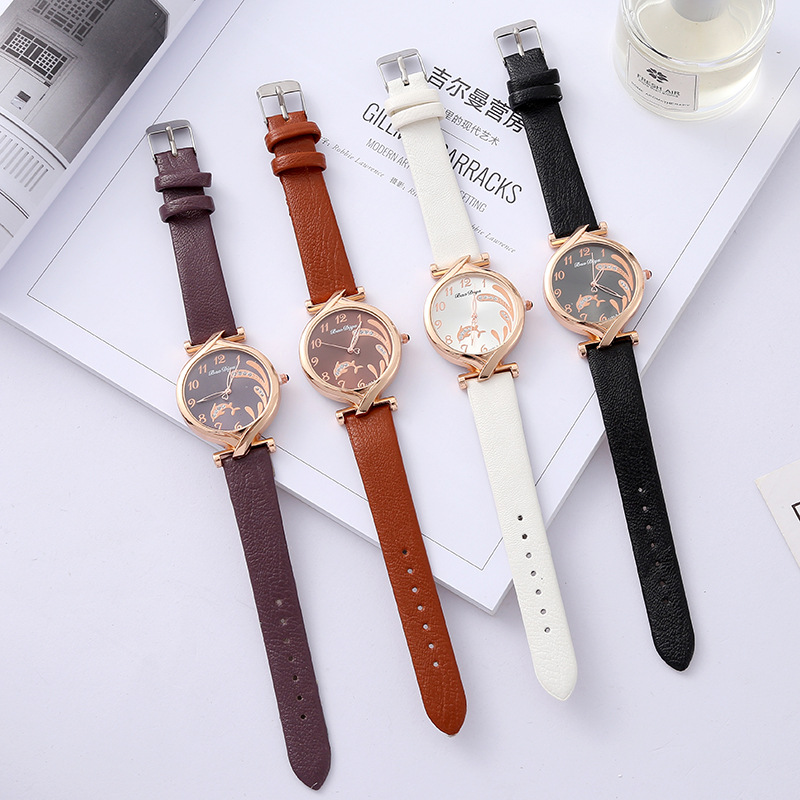 2022 New Women's Diamond Watch Casual Retro Roman Literal Quartz Watch All-Match Decoration Gift Watch