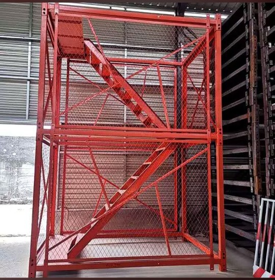 组合式 框架安全爬梯 梯笼  桥梁建筑安全爬梯  工地施工梯笼