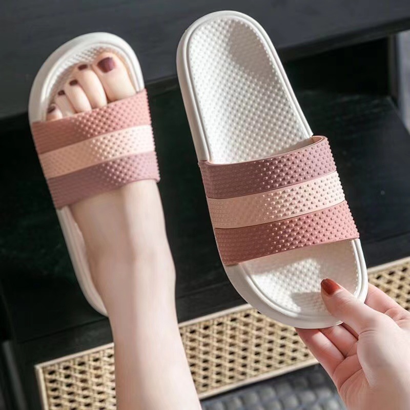 New Summer Slippers for Women Ins Striped Couple Slippers Bathroom Home Outdoor Wear Fashion Student Flat Slippers for Men