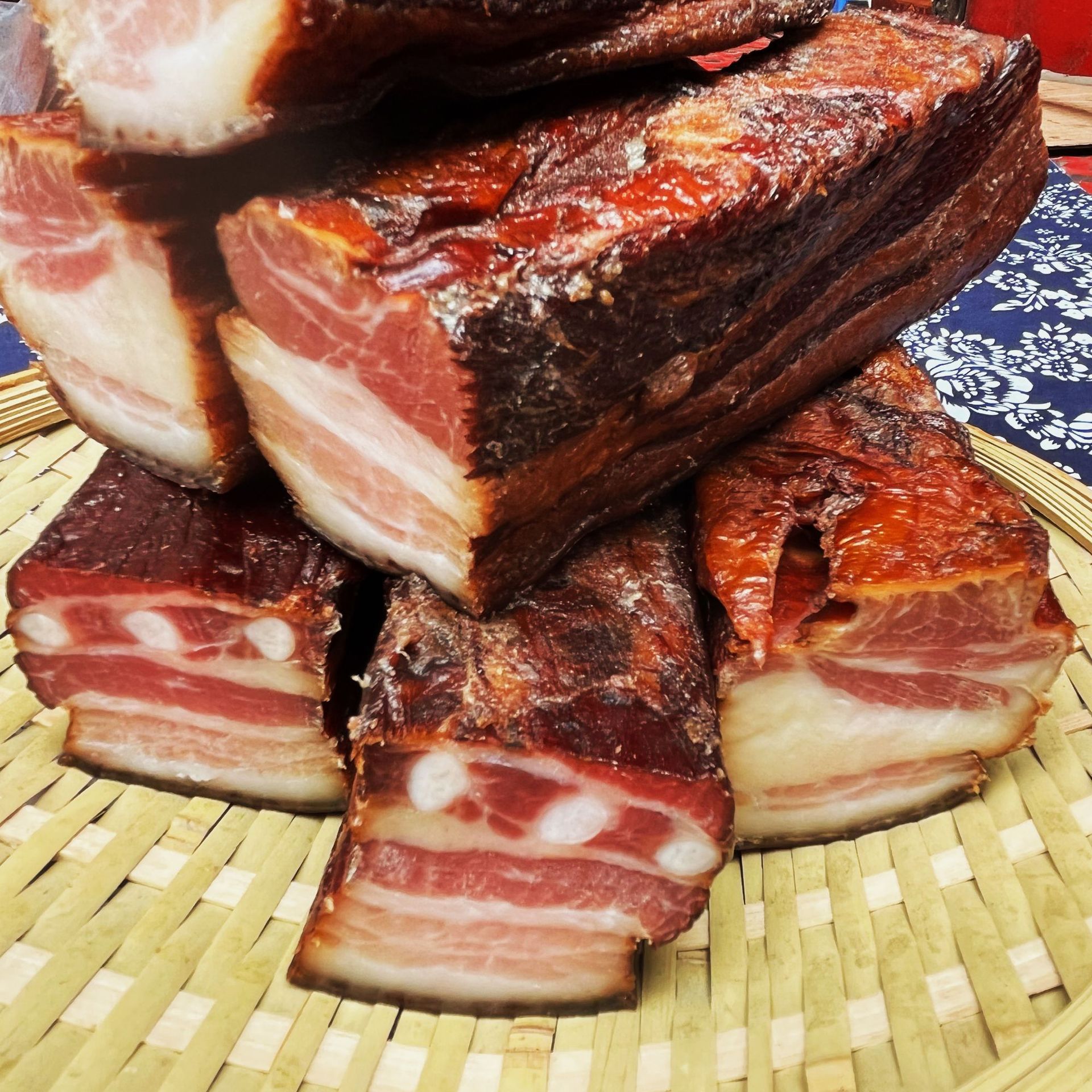 四川腊肠500g麻辣香肠农家广式自制正宗烟熏腊肉特产特色腊味川味