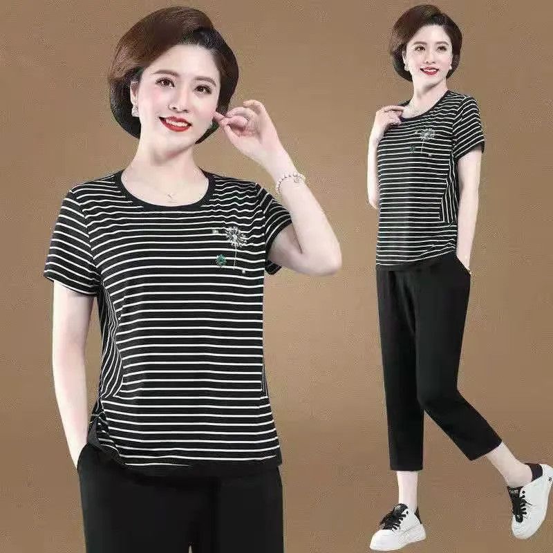Mom Short Sleeve Summer Clothes T-shirt Women's Middle-Aged and Elderly Sportswear Suit Women's 40-Year-Old Loose Large Size Top Striped Shirt Cotton