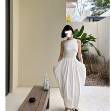南油黑白韩国爱豆自留款小众设计黑白背心气质减龄收腰蓬蓬连衣裙