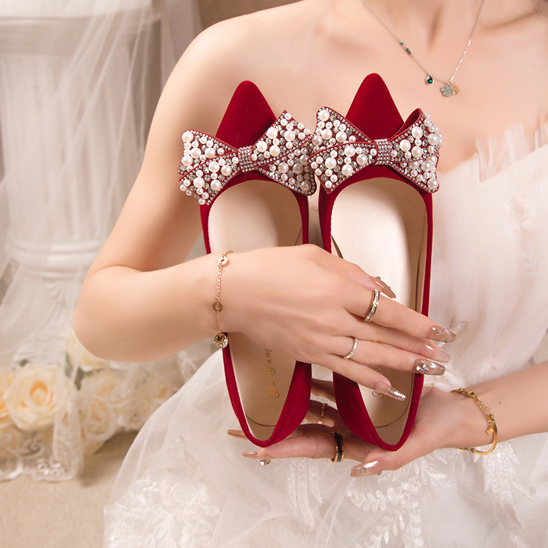 婚鞋女平底水钻秀禾服婚纱两穿2024年新款新娘鞋红色孕妇舒适单鞋