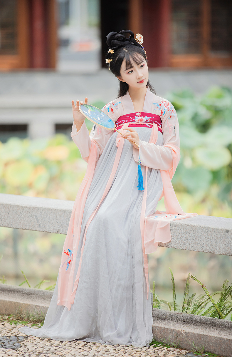 中国风齐胸襦裙刺绣唯美古装汉服成人女复古汉服女装两件套连衣裙