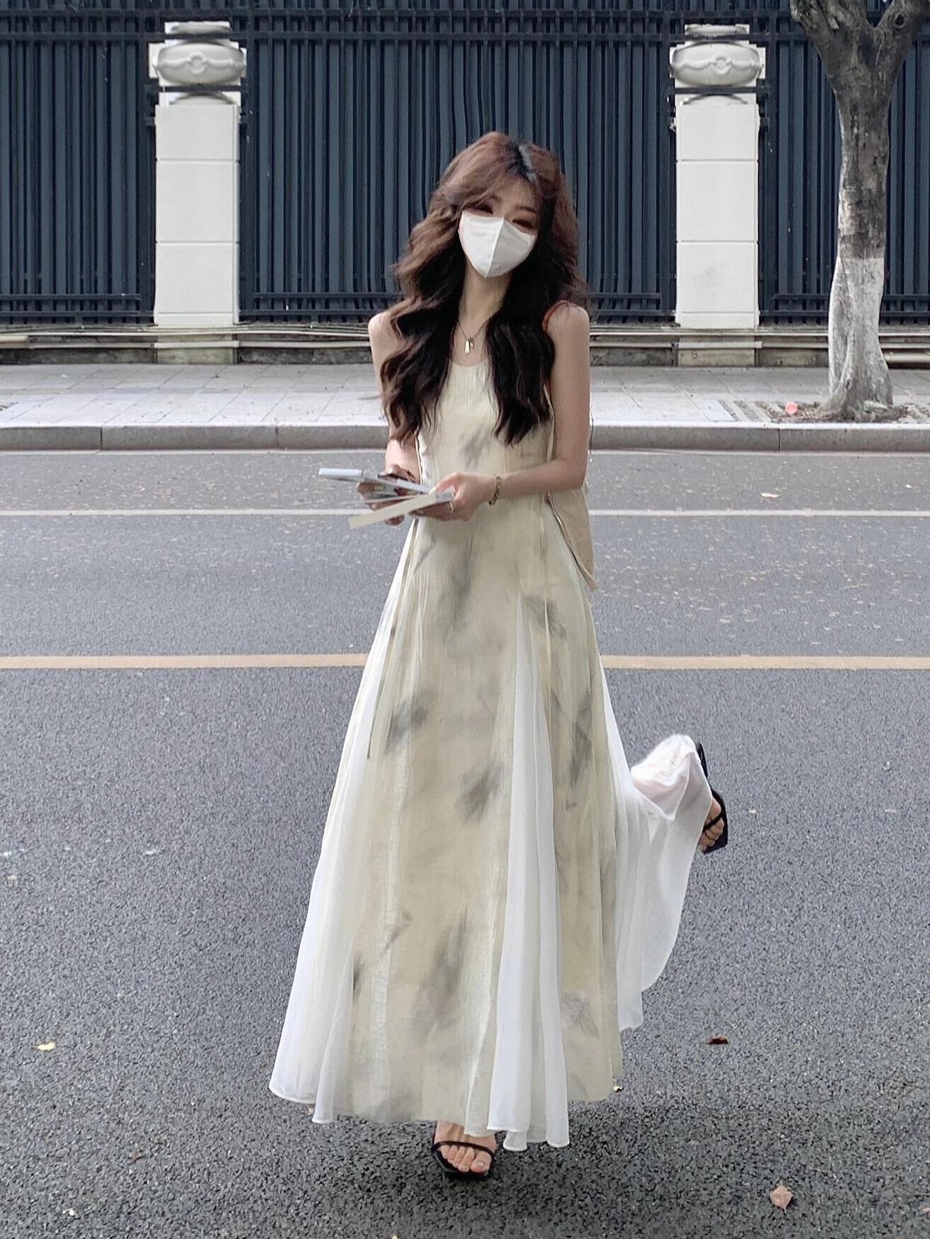 新中式吊带连衣裙女小众设计感2025夏季新款复古水墨气质国风长裙