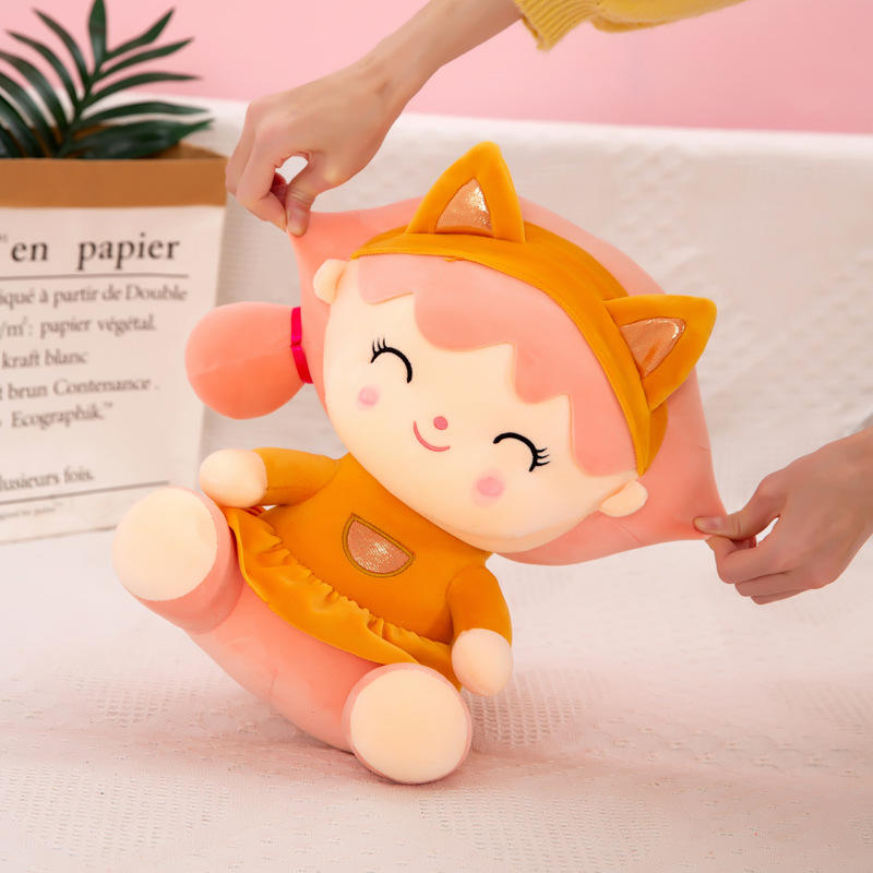 松鼠女孩公仔毛绒玩具可爱变身人偶娃娃送小朋友生日礼物厂家