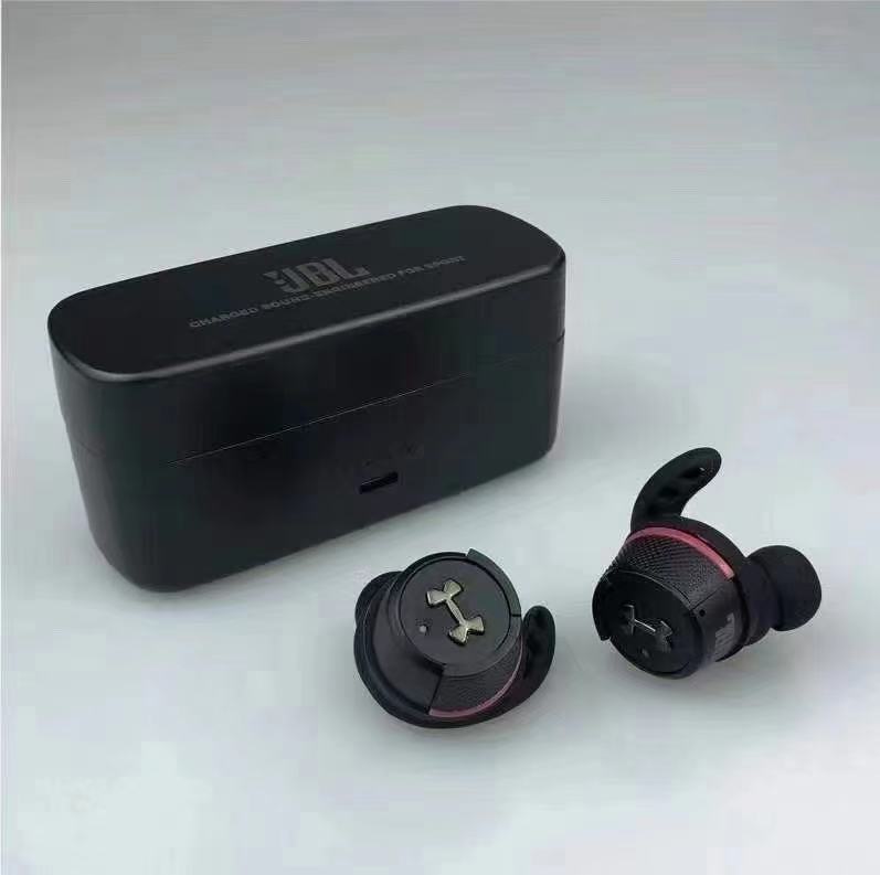 jbl ua streak 安德玛联名款真无线蓝牙耳机运动跑步入耳式防汗水