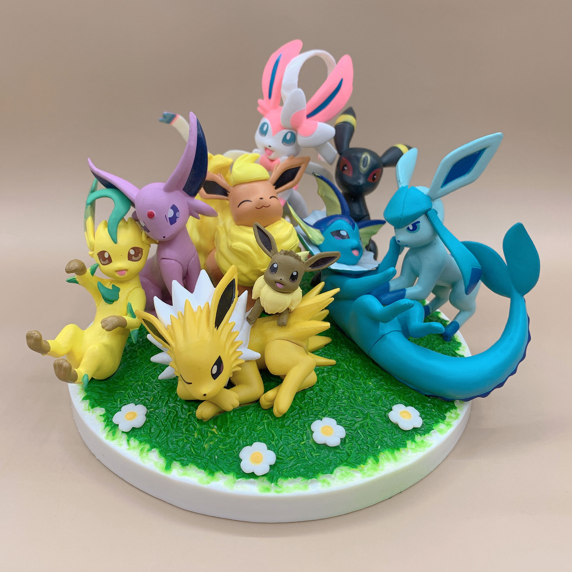 伊布家族手办伊布手办宝可梦手办宠物小精灵神奇宝贝口袋妖怪手办