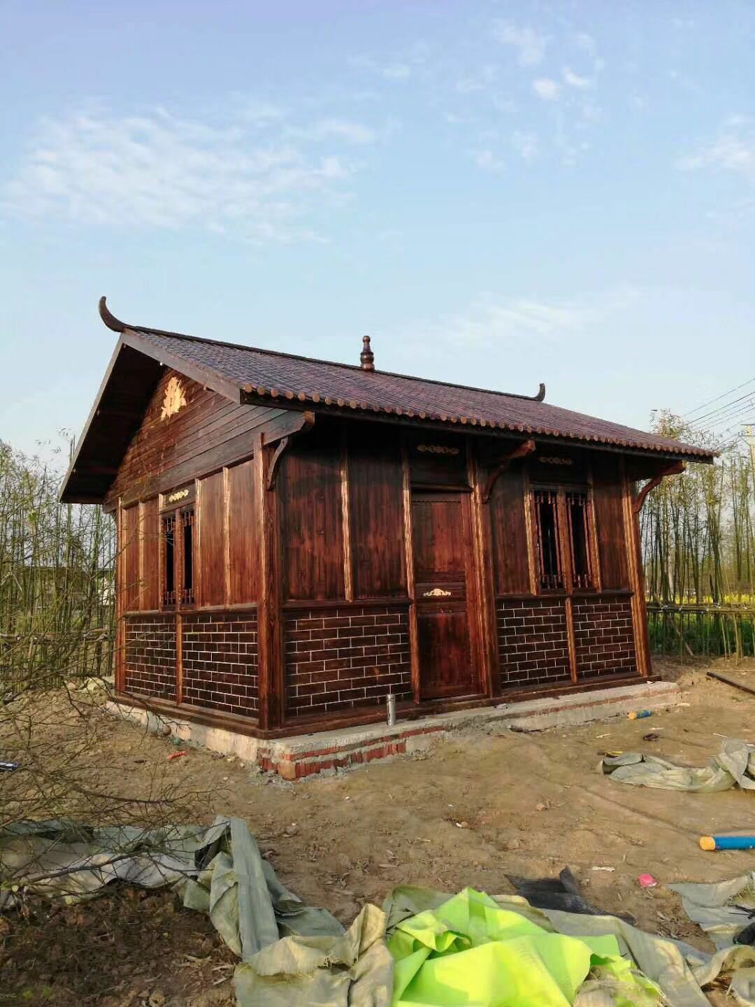 民宿别墅防腐木木屋定制户外乡村木头房子岗亭实木仿古古建小木屋