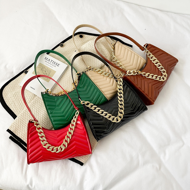 Casual Simple Solid Color Chain Bag Female 2022 Spring New Fashion Baguette Bag Western Style Popular One Shoulder Bag