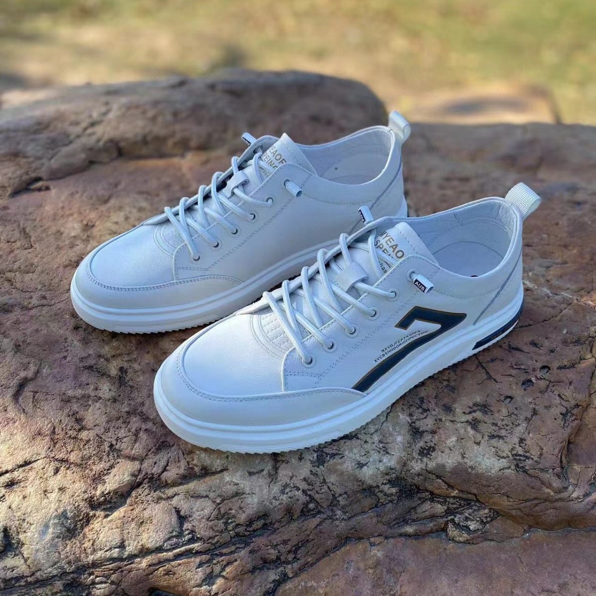 新款欧洲站大牌高端男士真皮男鞋奢侈品低帮休闲鞋广州真皮潮牌