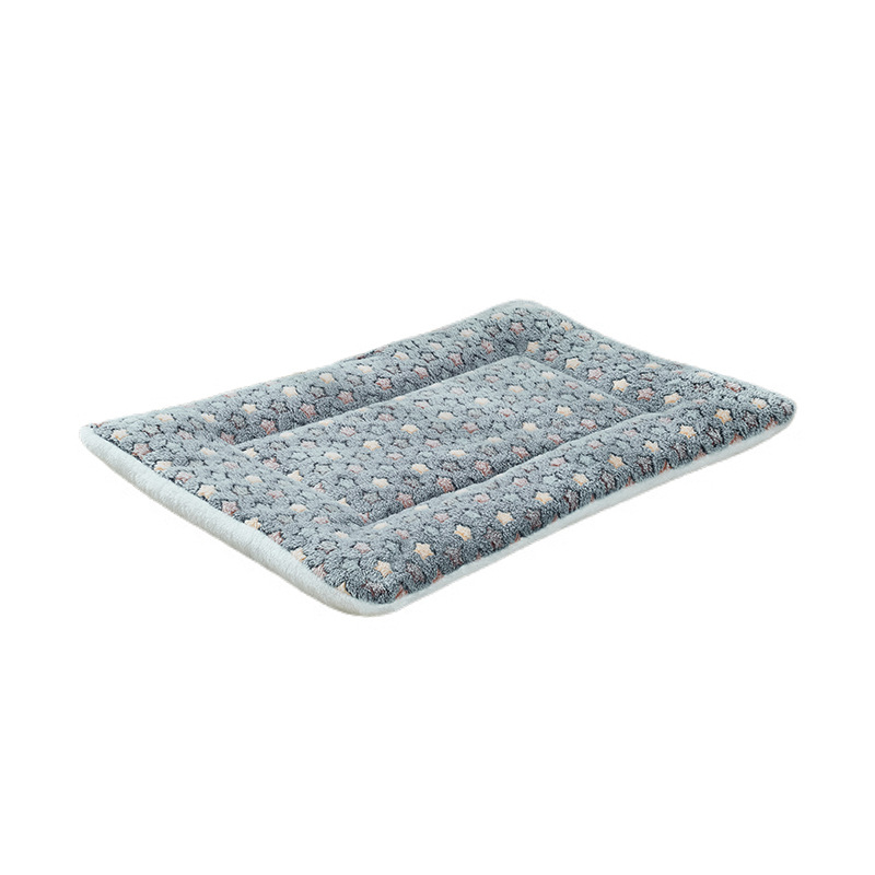 Factory Wholesale Pet Mattresses Thickened Autumn and Winter Warm Floor Mat Cat for Common Dogs Sleeping Blanket Sofa Cushion