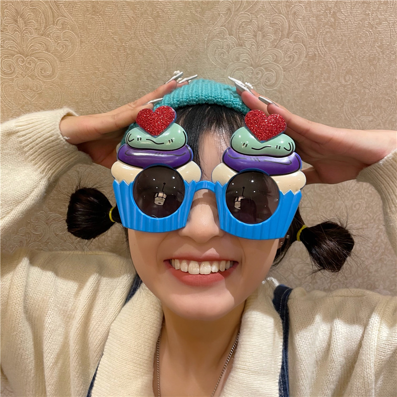 派对墨镜拍照搞怪装饰可爱太阳镜网红自拍搞笑沙雕情侣婚礼道具女