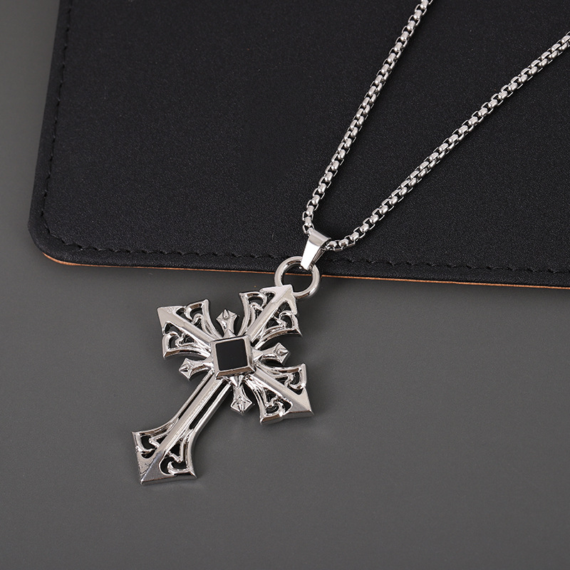 Europe and America Cross Border Foreign Trade Titanium Steel Vintage Cross Pendant Handsome Cool Hip Hop Accessories Necklace Clavicle Chain Jewelry
