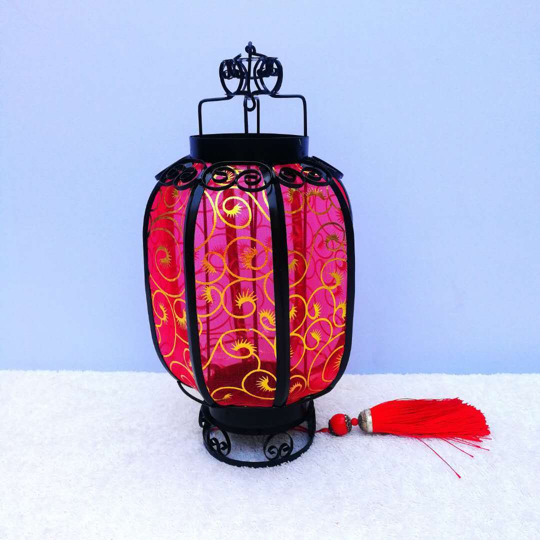 铁艺手提古典宫灯汉服古装拍摄道具新年节庆装饰发光灯笼厂家直销