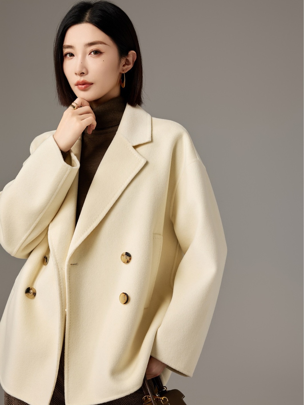 50 Cashmere 50 Wool Delicate and Comfortable Reversible Cashmere Coat Women's High Sense Loose Wool Coat Short Women's