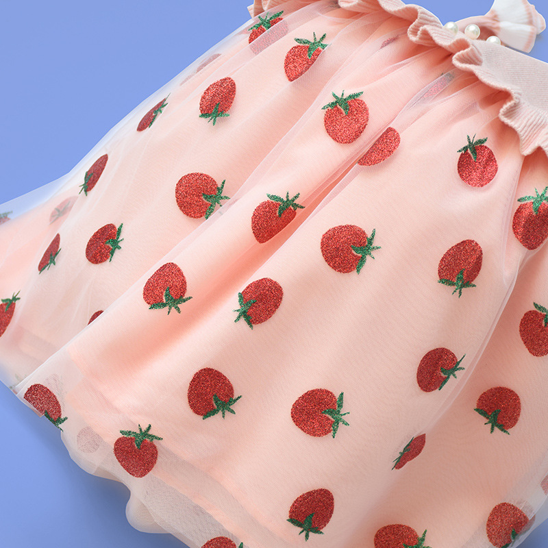 女童长袖毛衣连衣裙2021春秋新品儿童粉色草莓裙女宝宝公主裙纱裙