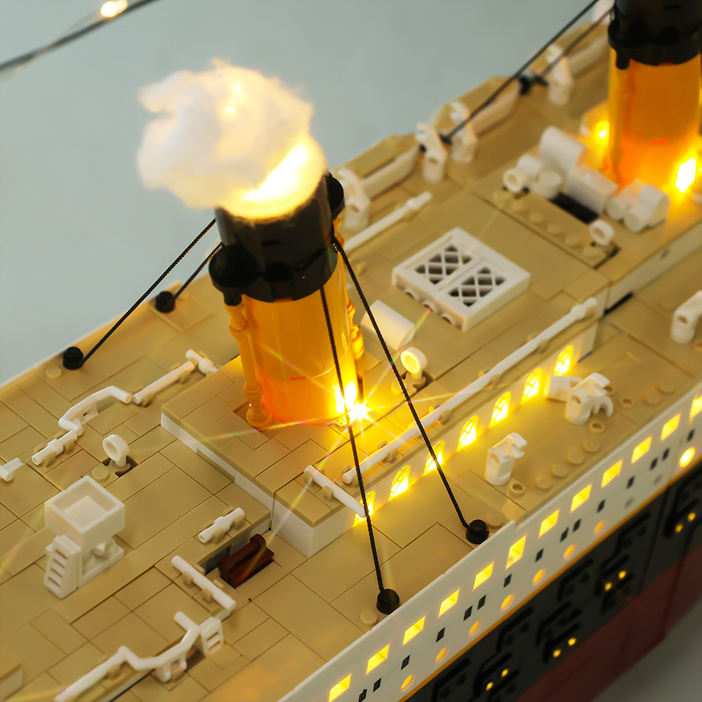 easylite适用兼容lego乐高10294泰坦尼克号游轮船led灯饰灯光灯组