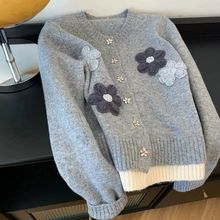 慵懒小众手工刺绣花朵毛衣女春秋2025新款宽松休闲针织开衫上衣