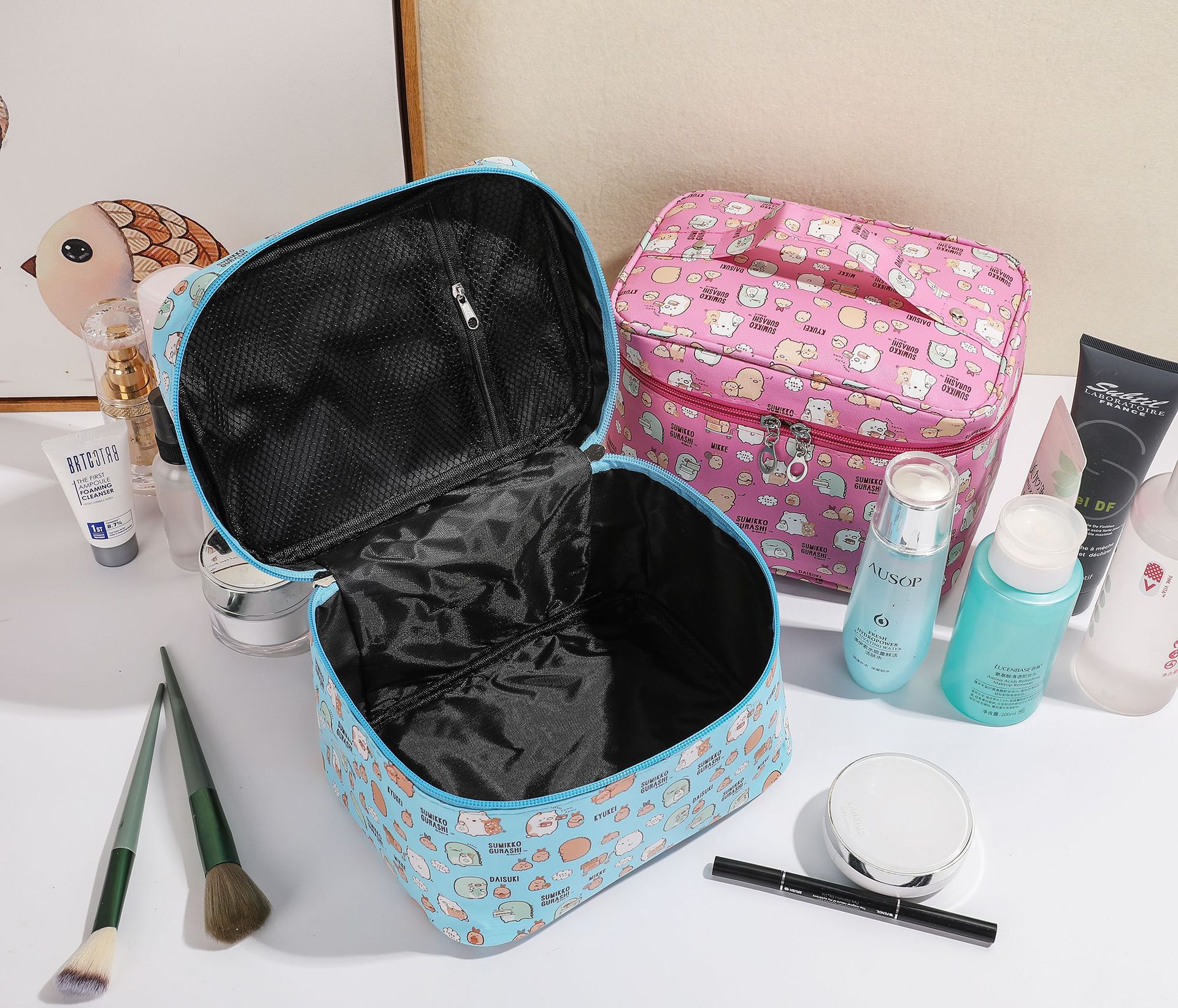 New Leather Monster Large Capacity Waterproof Cosmetic Bag Travel Portable Portable Storage Bag