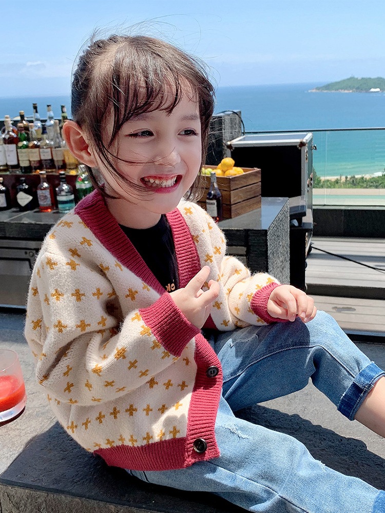女童洋气开衫2021春装新款网红儿童毛衣外套女宝宝长袖上衣针织衫