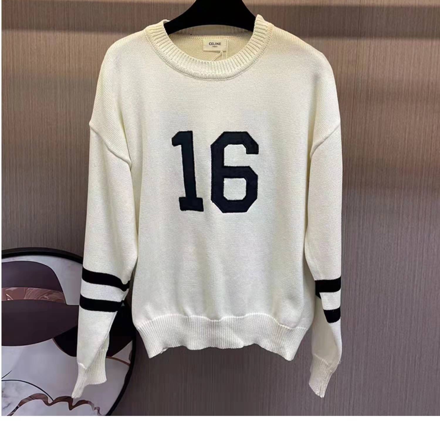 2022早春新款16号字母数字刺绣拼色圆领羊毛毛衣显瘦针织衫女