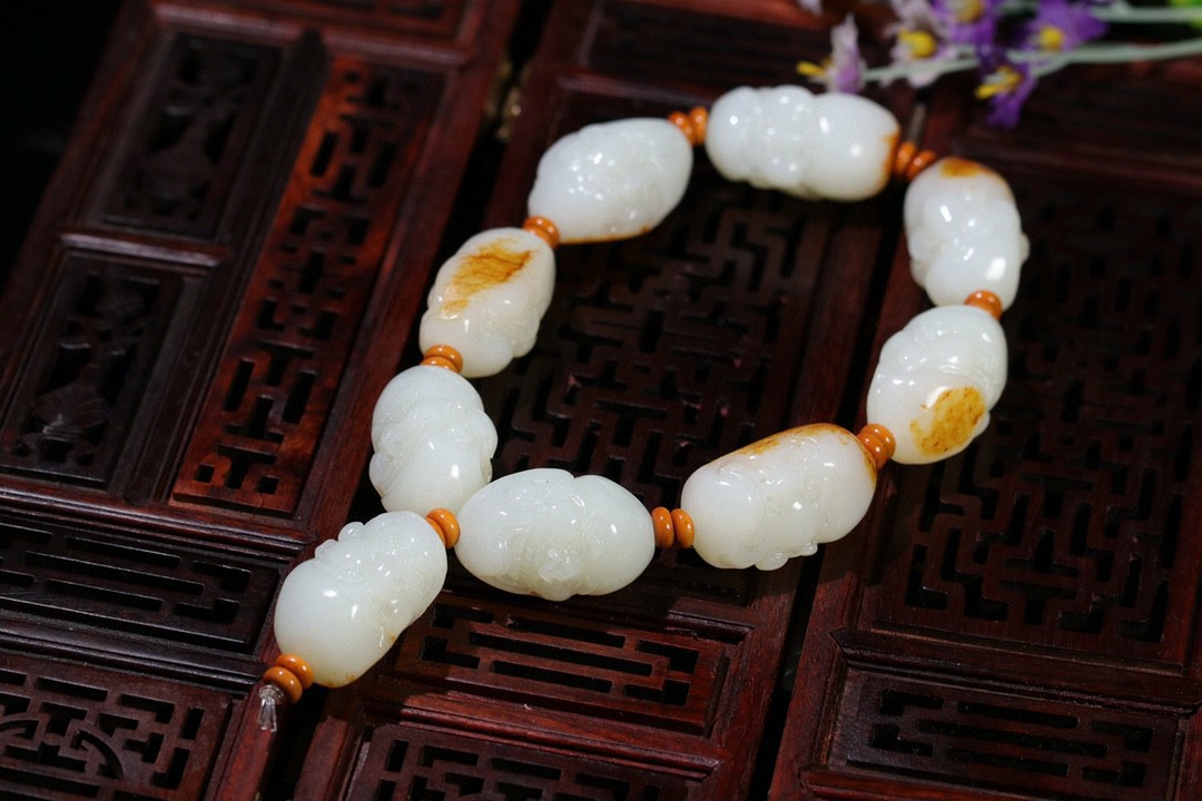 新疆和田玉十八罗汉手串玉石雕刻玉器工艺品带证书和田玉佛头手持