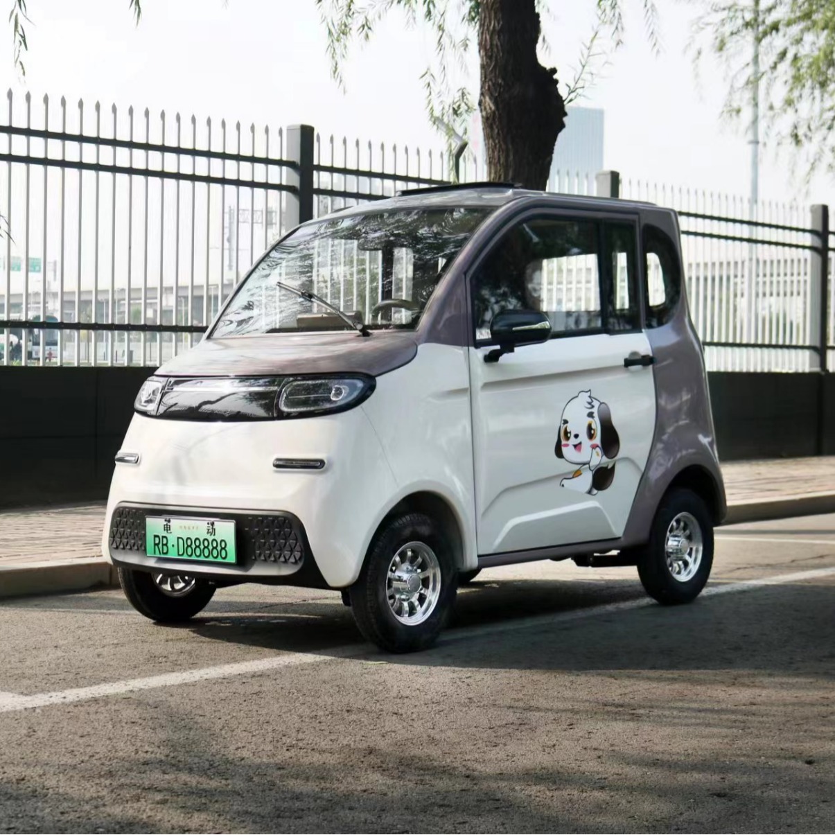 低速电瓶车老年代步车电动汽车厂里可升级电机加空调经典电动四轮