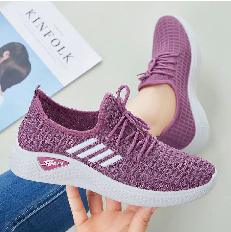 Trendy Shoes New Fly-Knit Sneakers Spring and Summer Soft Bottom Casual Mom Shoes Mesh Low-Top Running Student Shoes