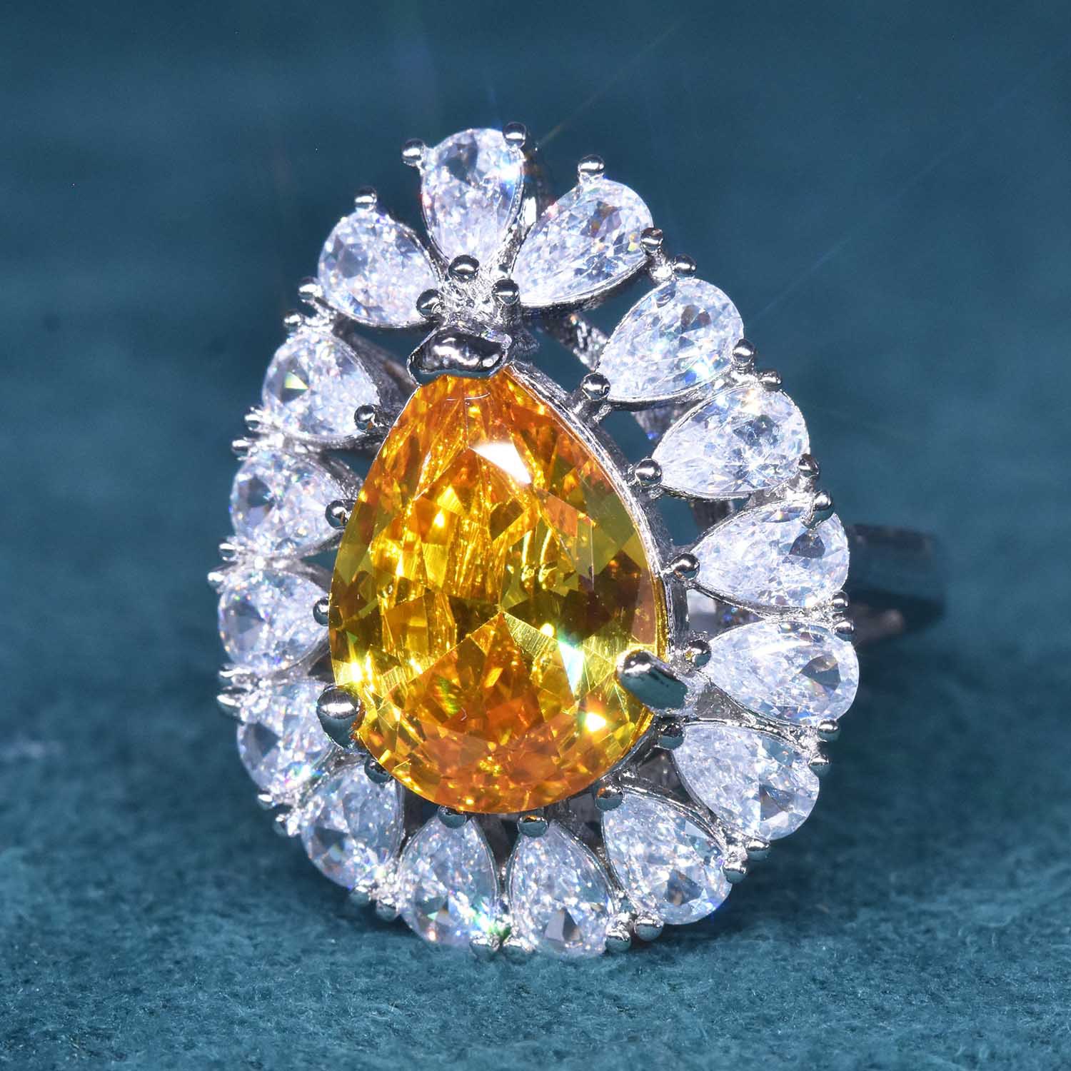 网红直播奢华新款水滴金黄钻彩宝戒指 高碳钻仿真黄水晶开口女戒