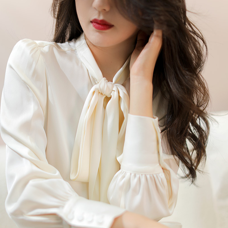 2021春装新款气质ol蝴蝶结衬衫女长袖缎面衬衣亮丝光面仿丝绸上衣