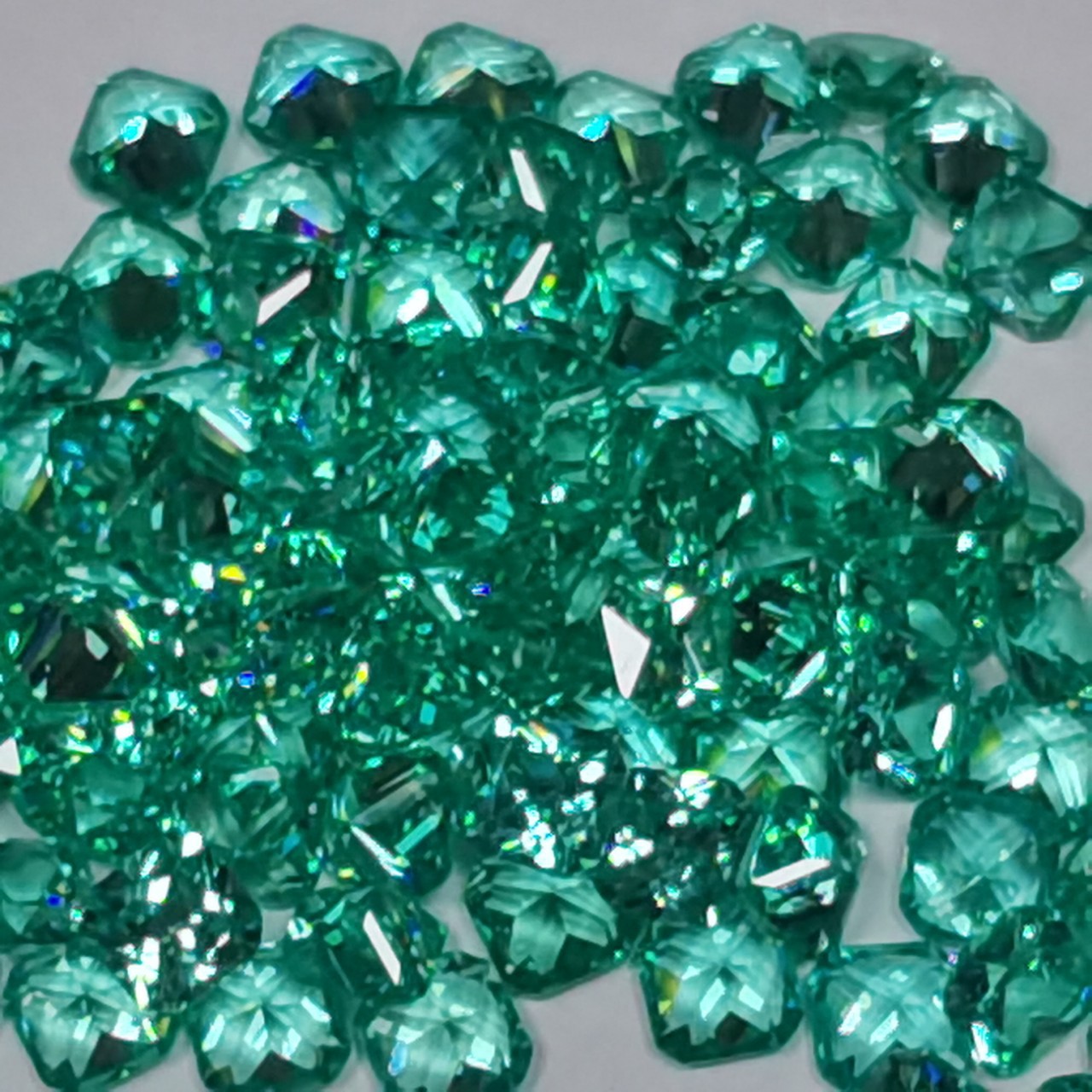 厂家直供帕拉依巴蓝绿宝石5x5或 一件代发-阿里巴巴