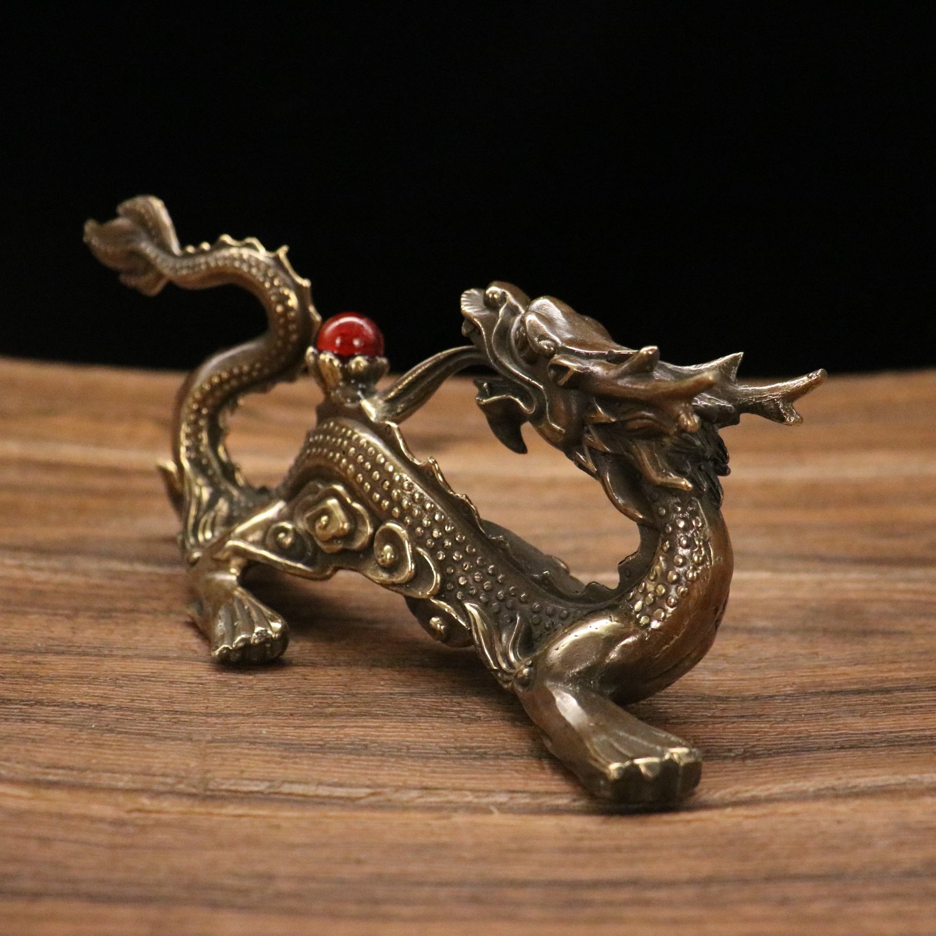 纯铜回头龙摆件龙笔架红珠子龙生肖龙家居装饰品办公室工艺品摆设