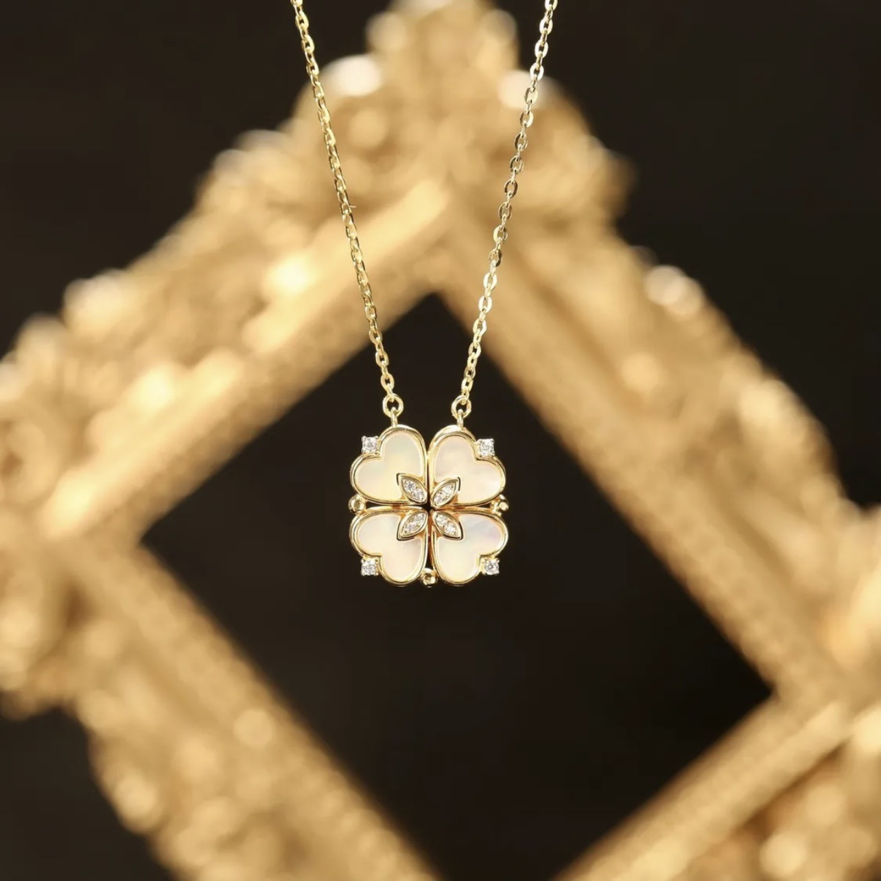 四叶草造型项链