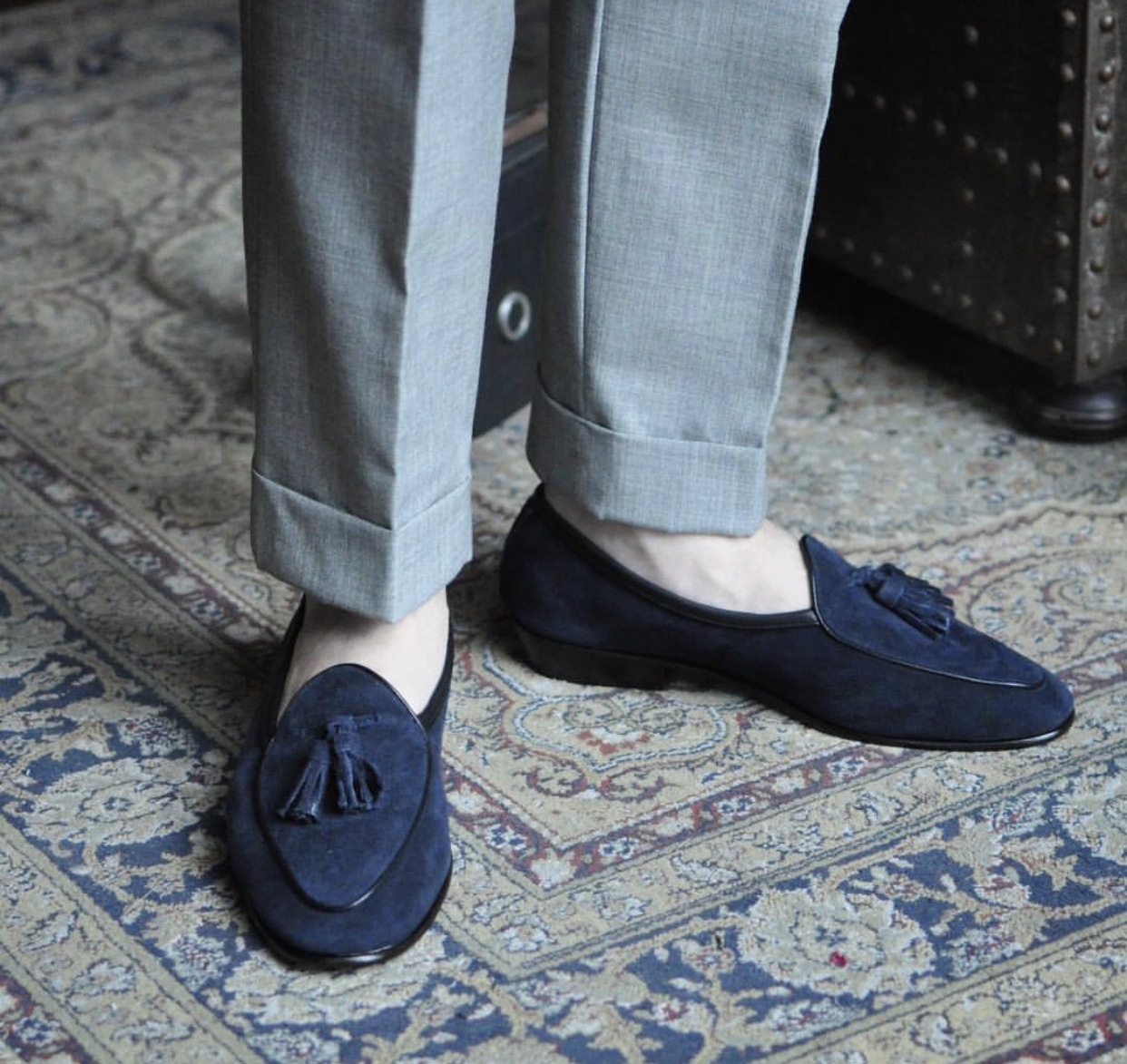 泽一现货棕色英伦流苏低帮翻毛一脚蹬乐福鞋男士反绒皮