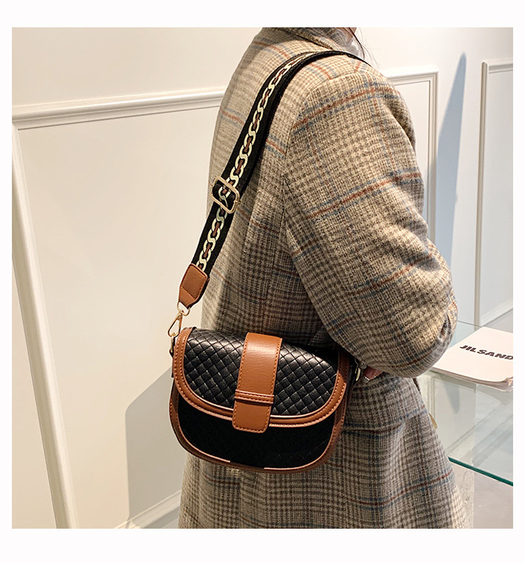 休闲宽肩带时尚马鞍包流行拼接单肩斜挎女包2021新款秋冬通勤上班