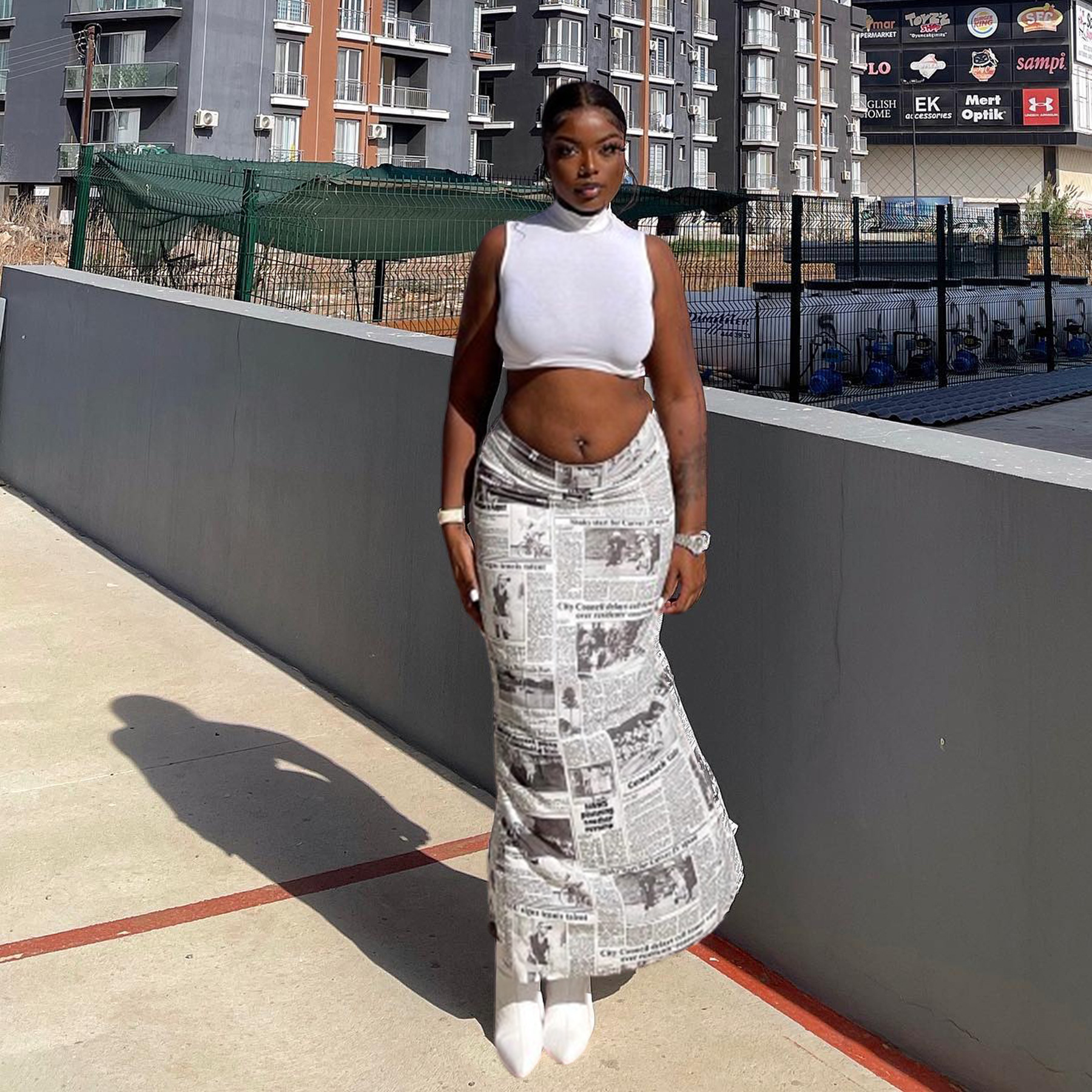 31553dhy欧美跨境爆款时尚复古印花做旧报纸性感修身包臀半身裙女