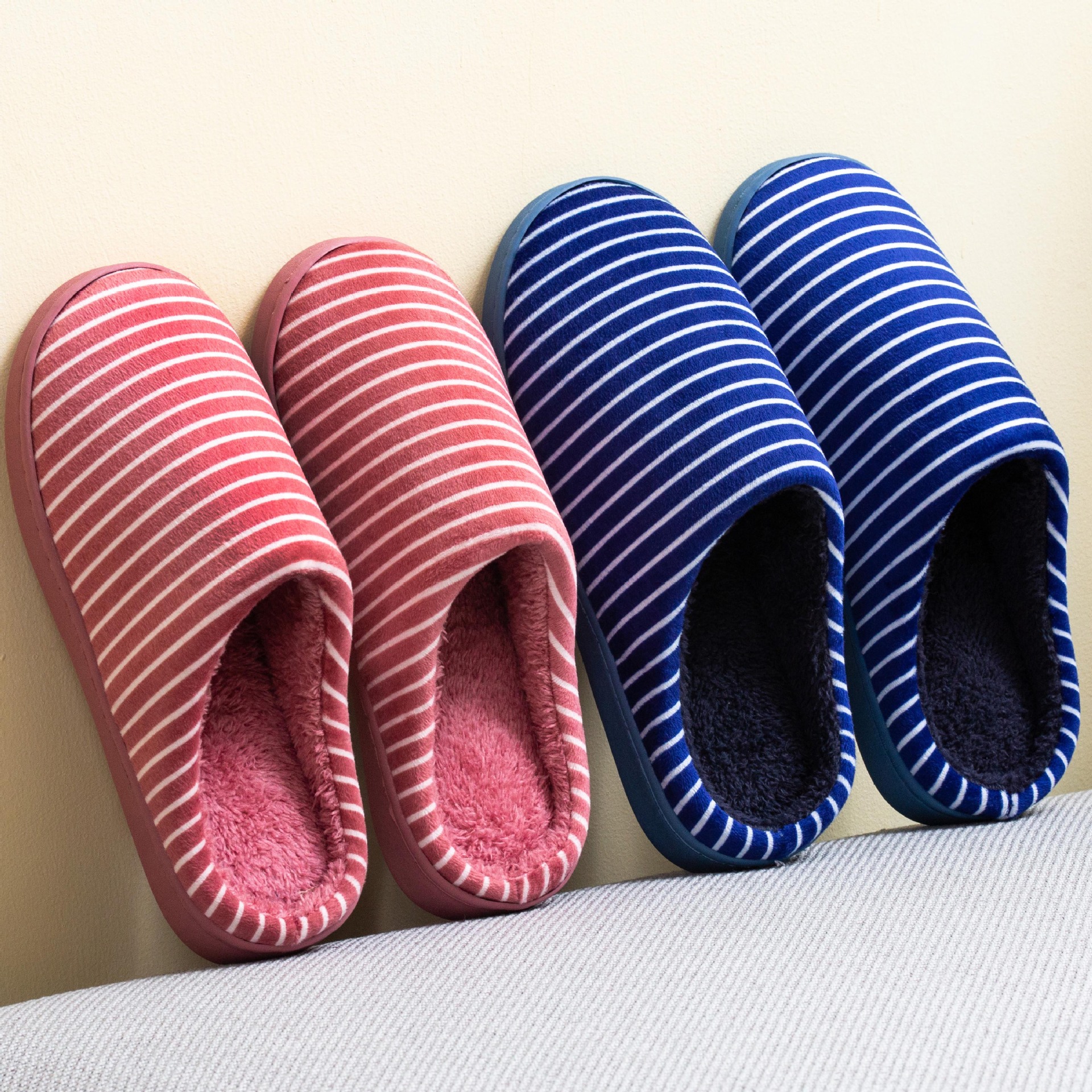 2021新款冬季棉拖鞋情侣款厚底防滑保暖男家居女新款式冬季批发