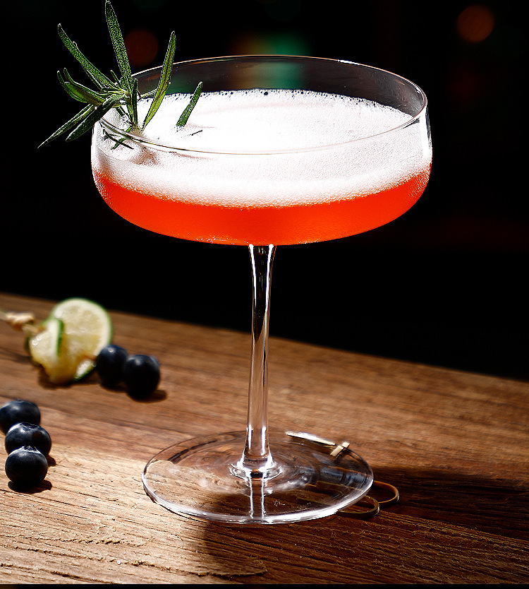 新款马天尼杯三角马提尼杯古典鸡尾酒杯调酒玻璃杯酒吧日式酒杯