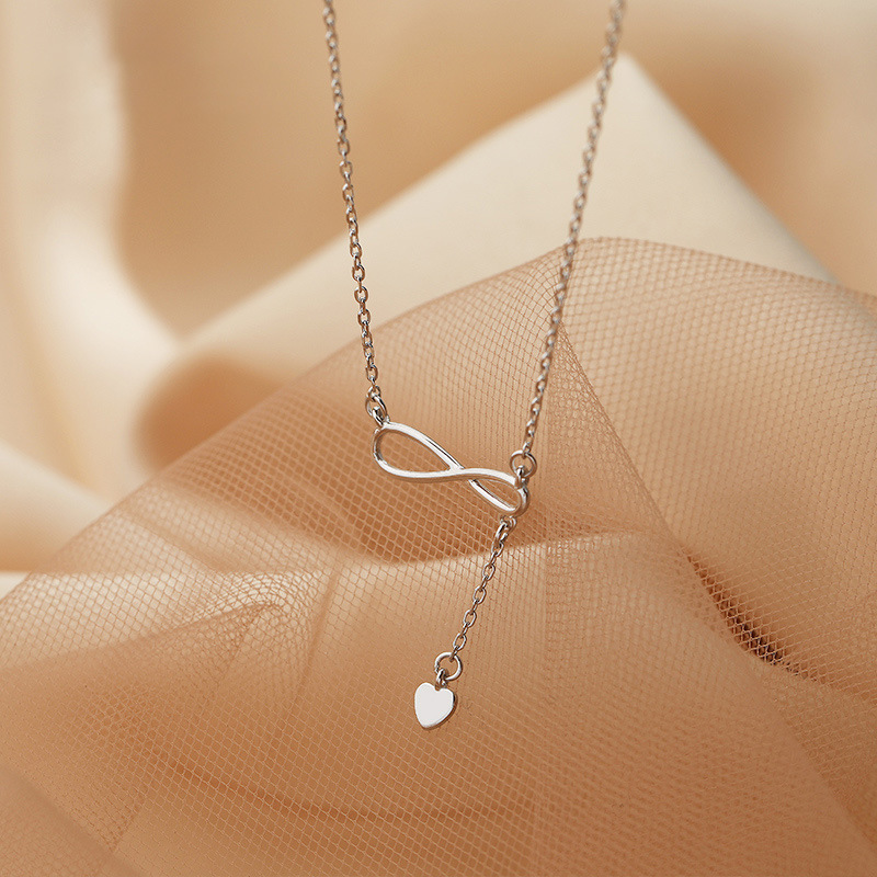 简约莫比乌斯环爱心流苏项链女士小蛮腰气质锁骨链小巧设计感颈链