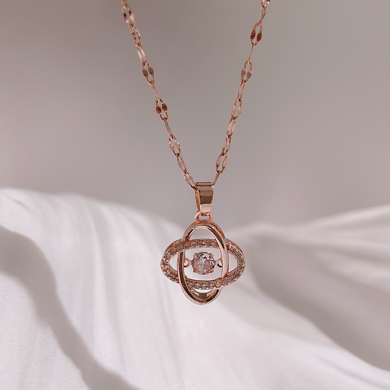 [Titanium Steel] Korean Clavicle Chain Pulsatile Heart Four-Leaf Flower Special-Interest Design Light Luxury All-Match Exquisite Necklace