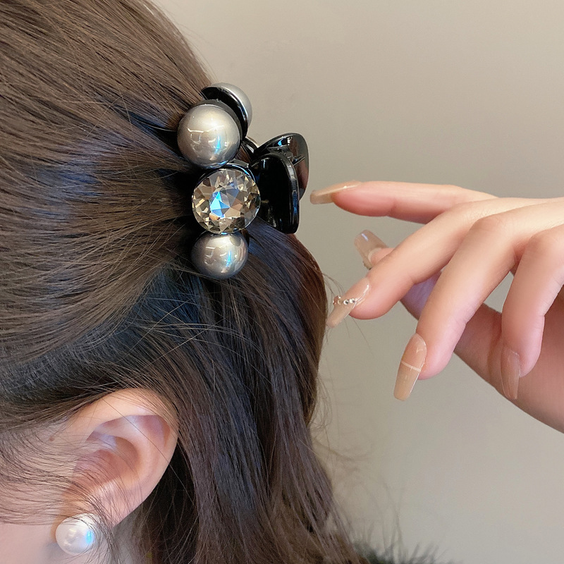 Princess Hairstyle Small Jaw Clip Crystal Barrettes Women's Headdress Bangs Forehead Side Exquisite Side Clip Small Size Hair Accessories Hairpin