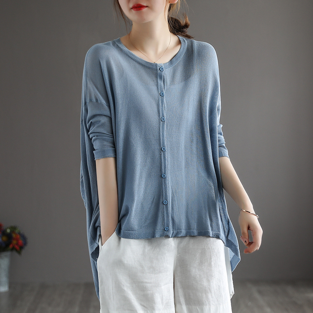 代勒复古纯色七分袖棉线针织衫女前短后长宽松圆领薄款开衫上衣夏