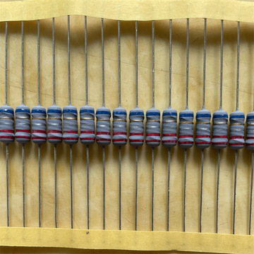 线绕电阻 保险电阻2w 10r 5.1r 100r 120r 200r厂价直销 编带