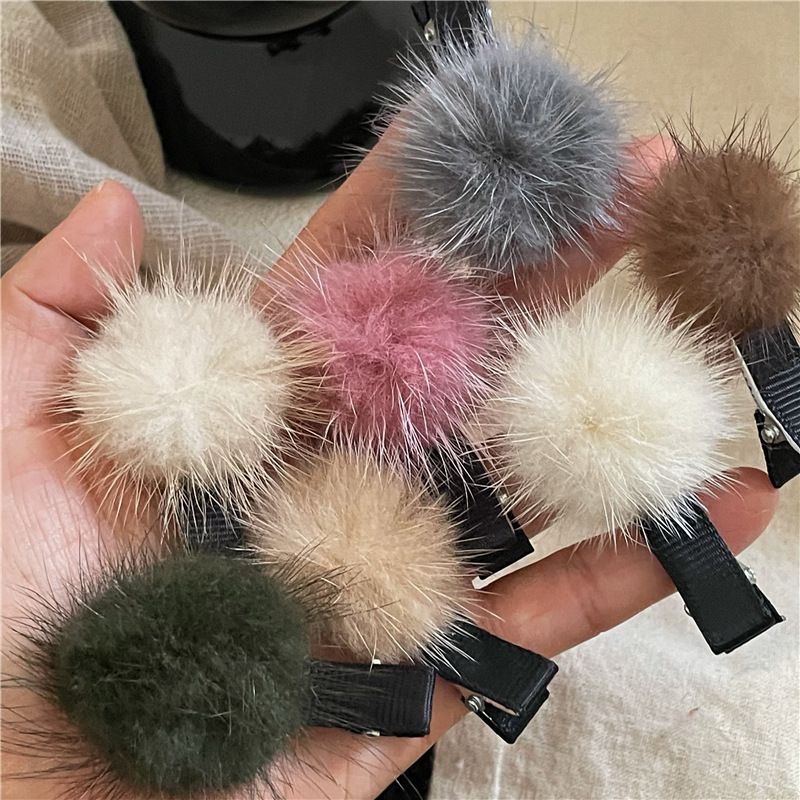 时尚可爱彩色真貂毛球发夹边夹 甜美少女侧边刘海夹鸭嘴夹 出清